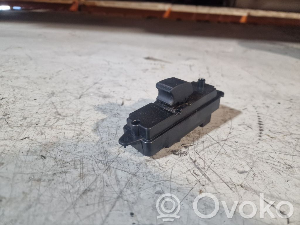 Mazda 6 Electric window control switch 