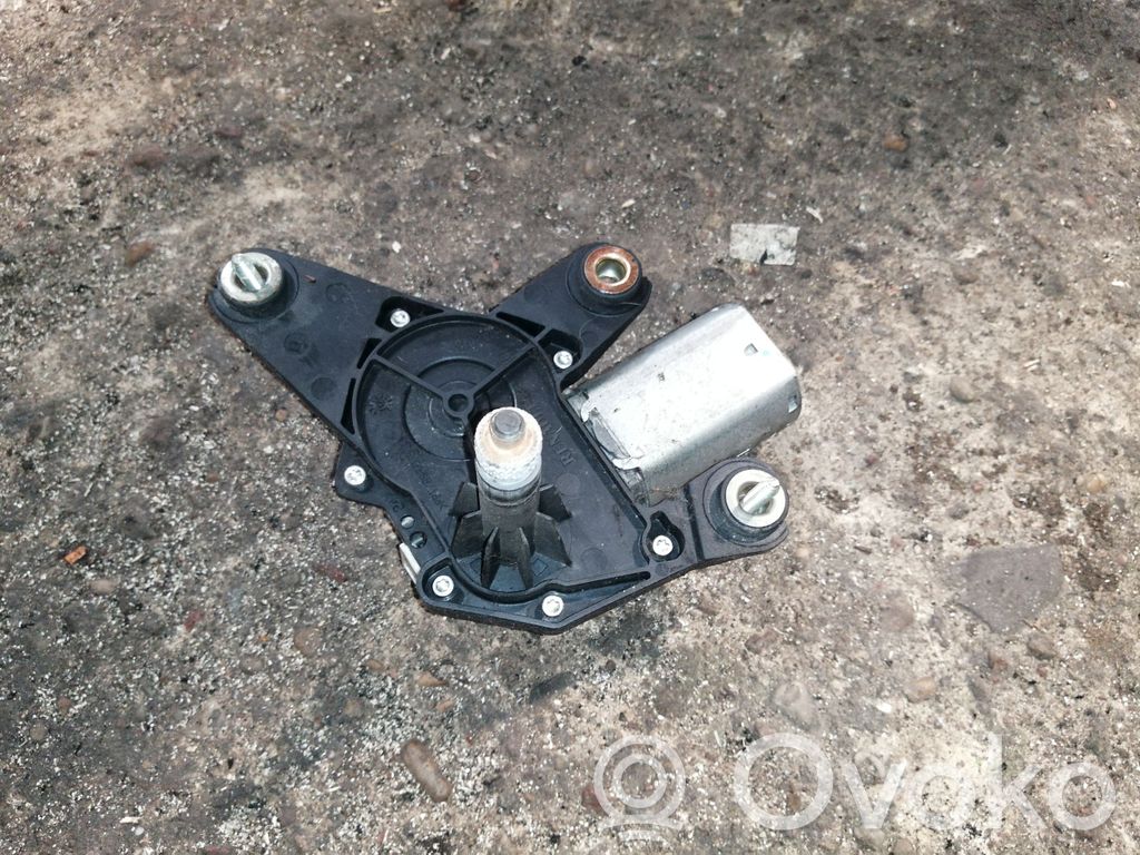 Renault Vel Satis Silniczek wycieraczki szyby tylnej 