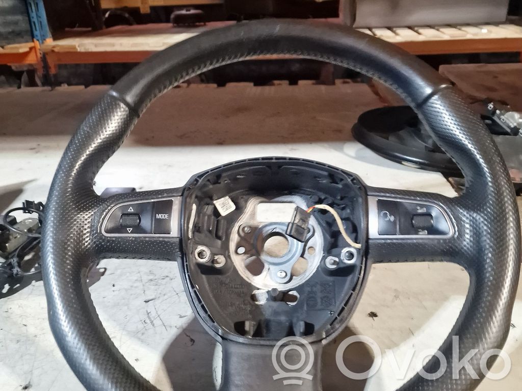 Audi A5 8T 8F Steering wheel 