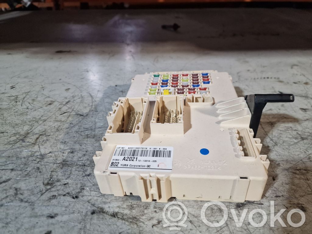 KIA Ceed Fuse module 