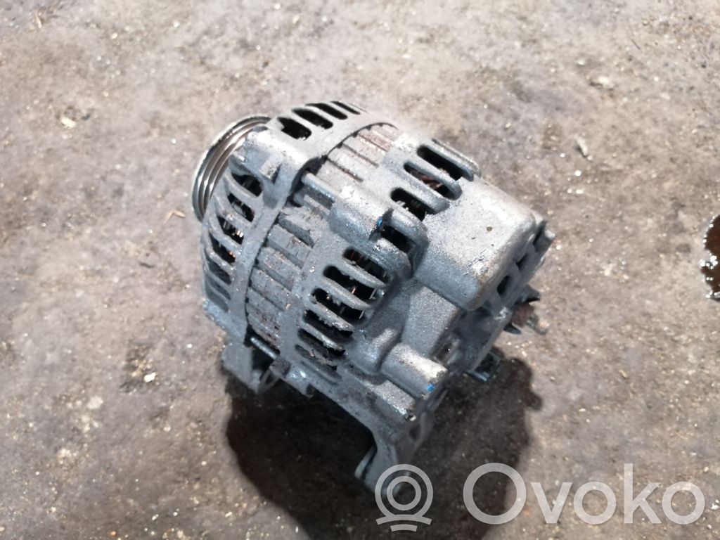 Renault Clio II Ģenerators 