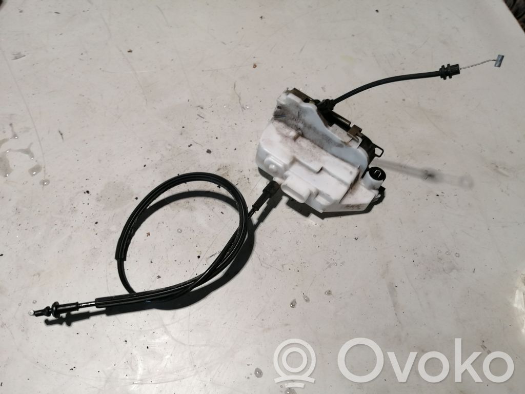 Citroen C2 Priekšpusē slēdzene 