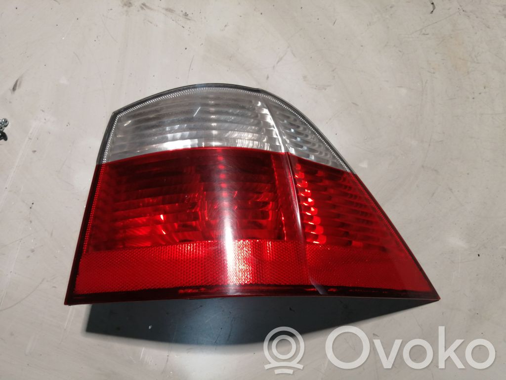 BMW 5 E60 E61 Luz trasera/de freno 