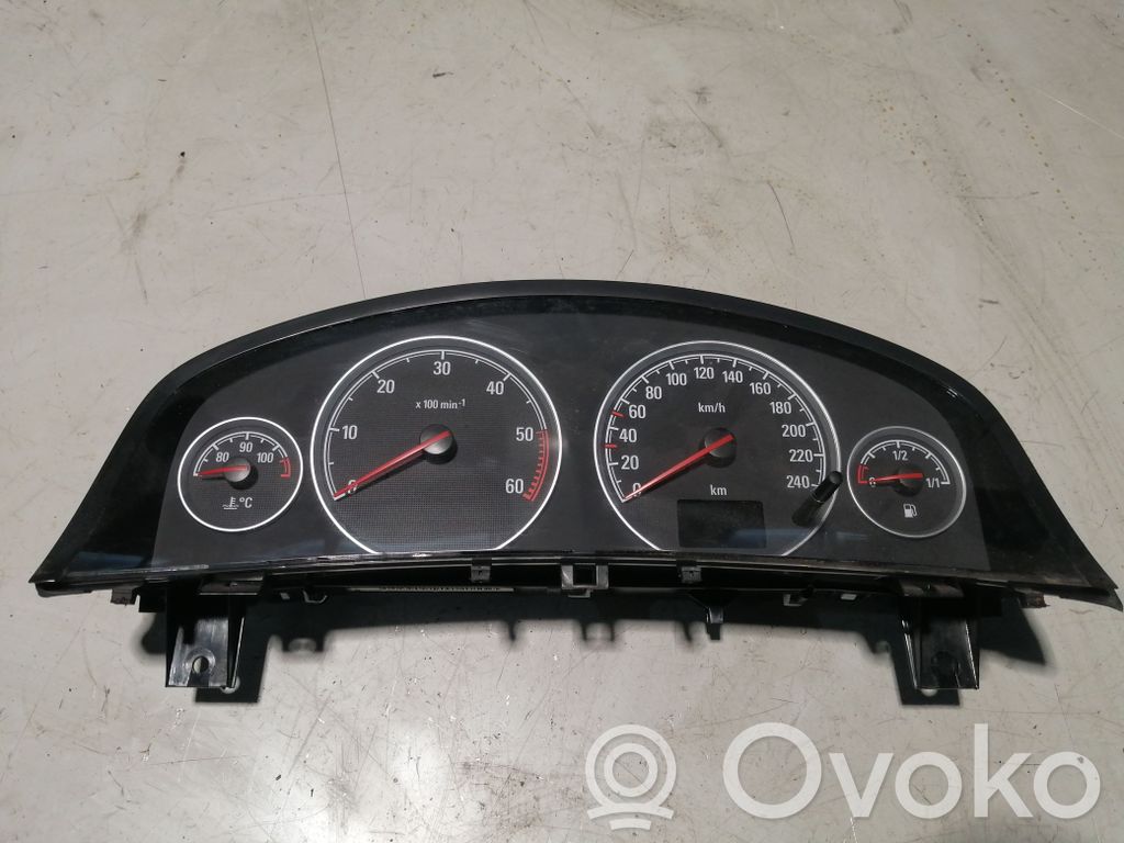 Opel Vectra C Speedometer (instrument cluster) 