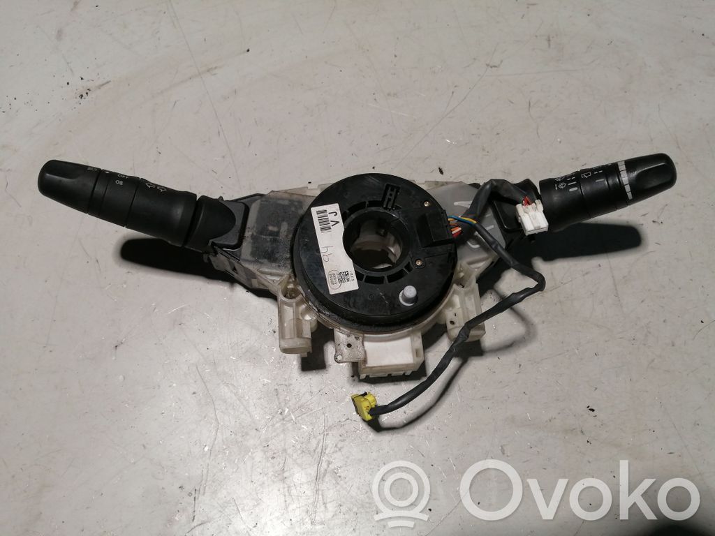 Nissan Almera Tino Bloc semnalizator și ștergător parbriz 