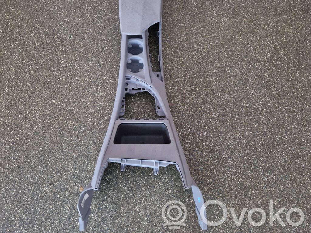 BMW 1 E81 E87 Center console 