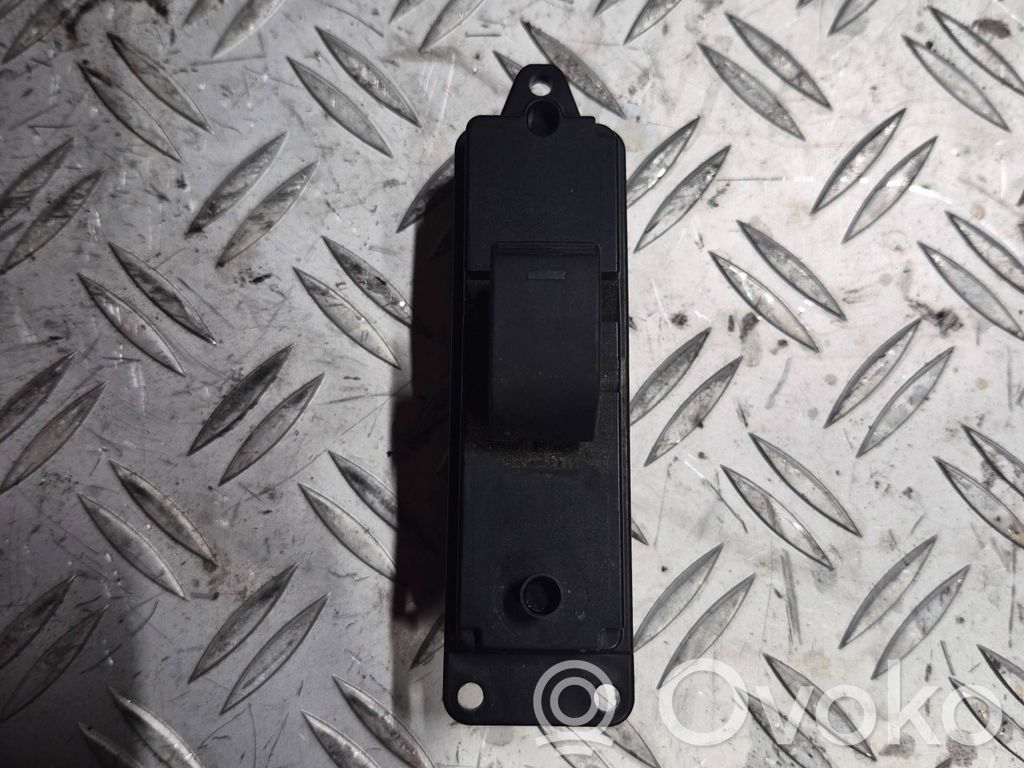 Mazda 6 Electric window control switch 