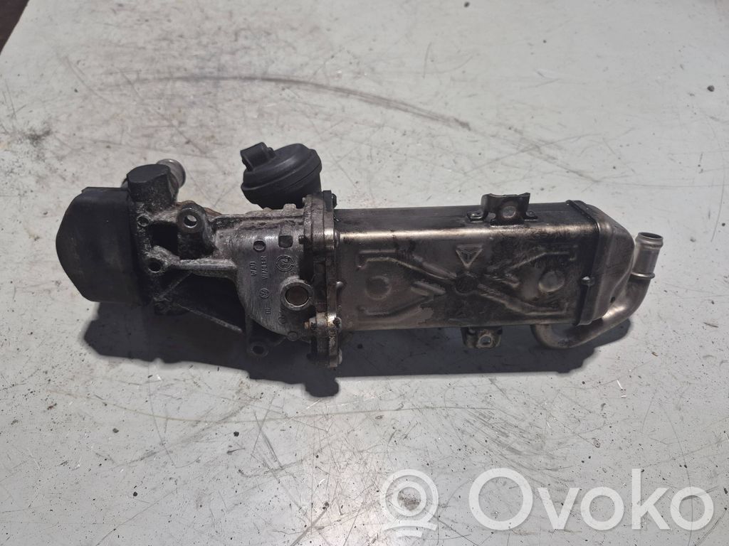 Volkswagen Touran II Valvola di raffreddamento EGR 