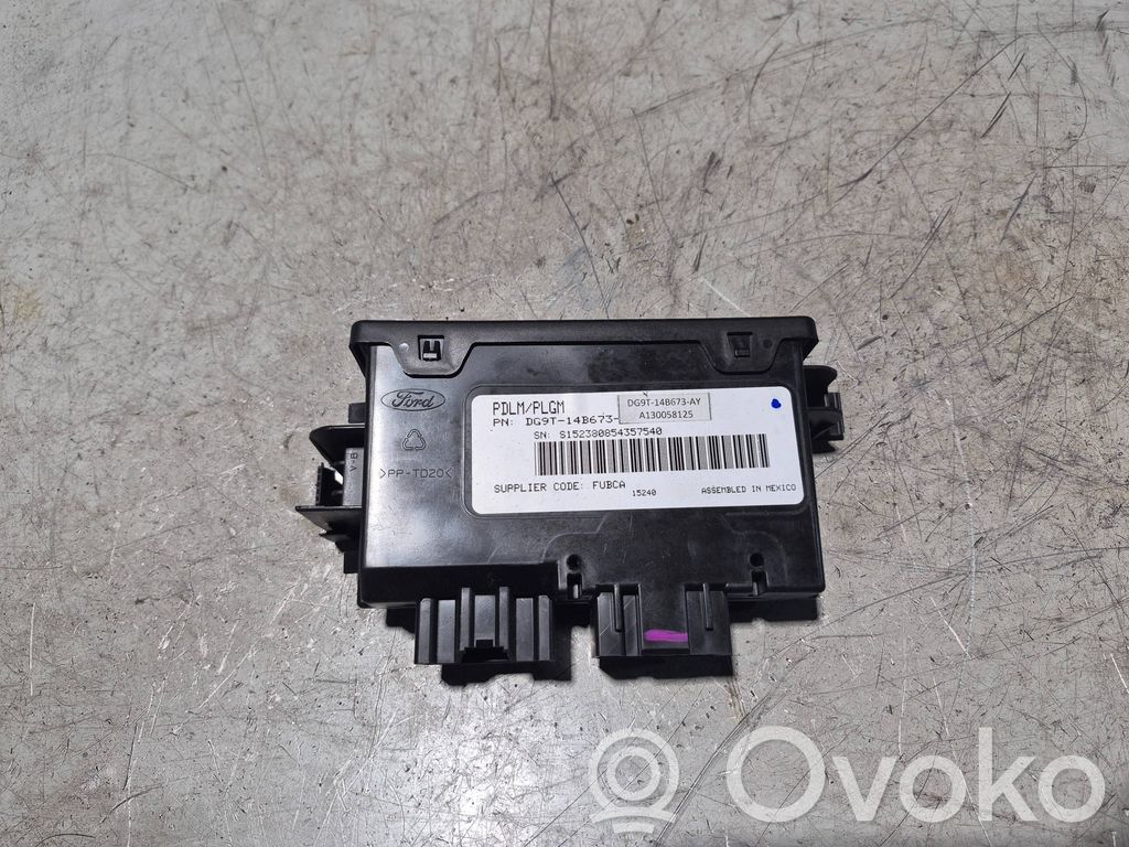 Ford Mondeo MK V Bagažinės dangčio valdymo blokas 