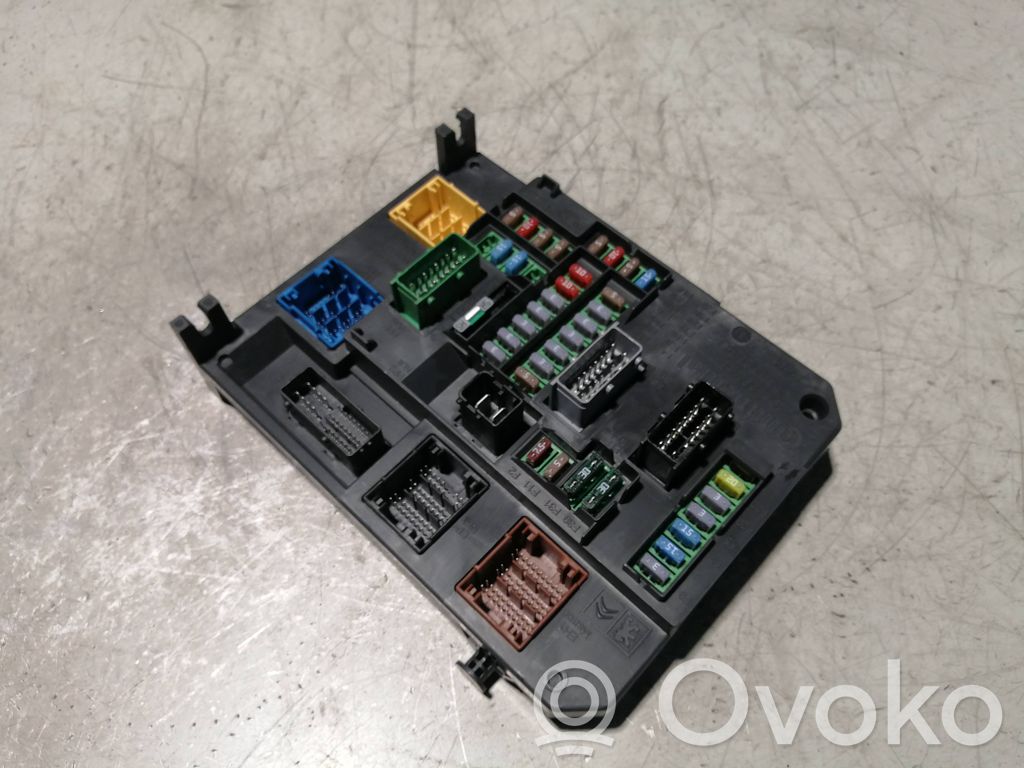 Módulo de fusible   9664992380,BSLQ050,S180121005G