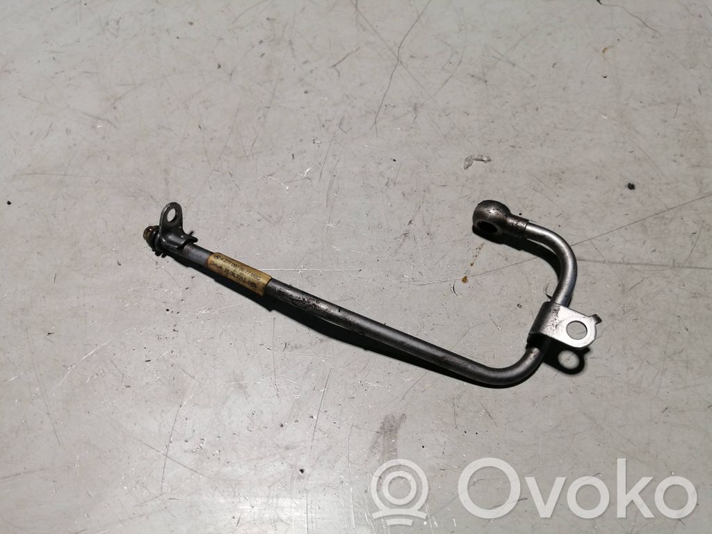 Mercedes-Benz C W204 Manguera/tubo de aceite del turbocompresor turbo 