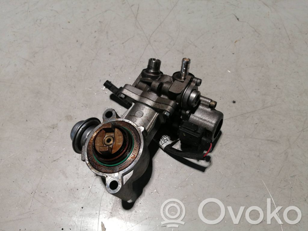 Mercedes-Benz C W204 Pompe d'injection de carburant à haute pression
