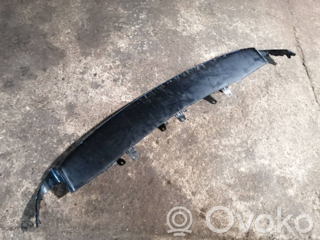 Fustă bară spate   4G8807521