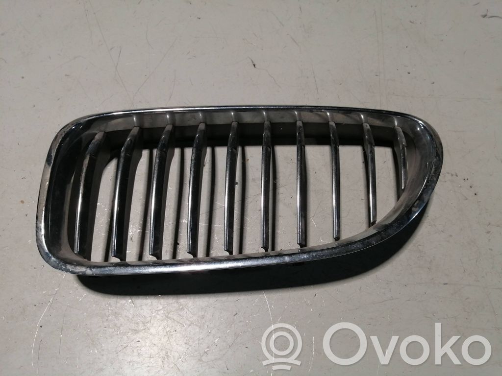BMW 6 F06 Gran coupe Griglia superiore del radiatore paraurti anteriore 