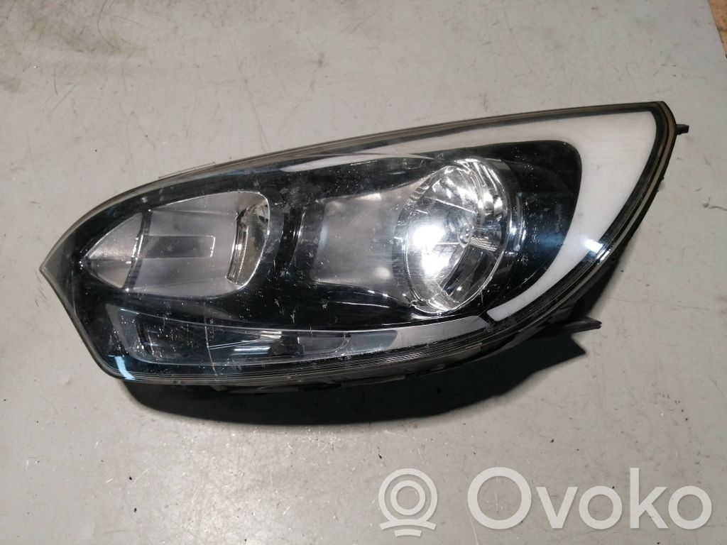 KIA Rio Phare frontale