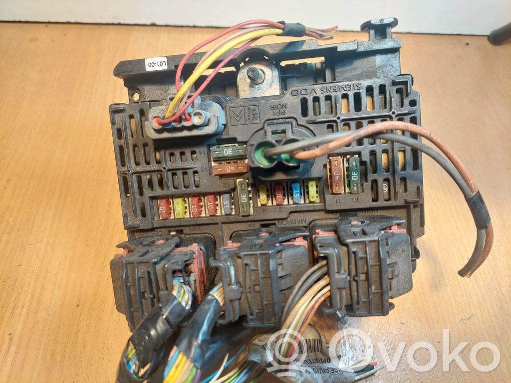 Peugeot 407 Central body control module 