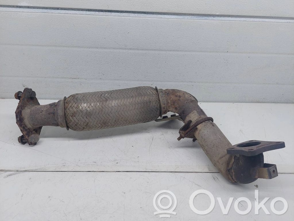 Conexión flexible del escape
