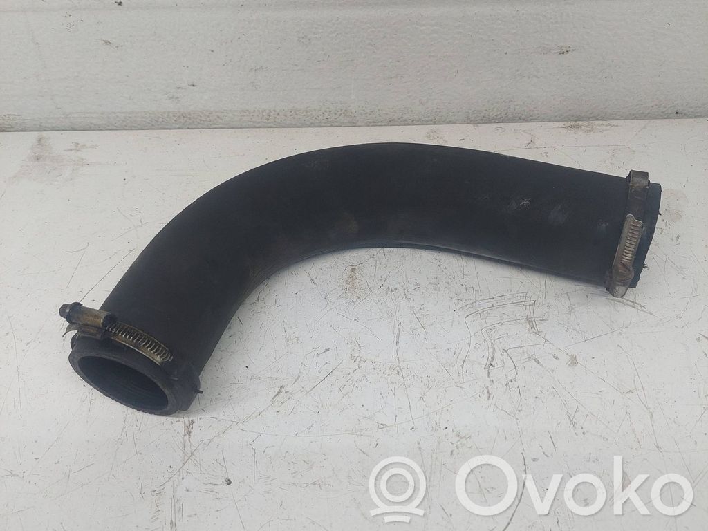 Interkūlera šļūtene (-es) / caurule (-es)