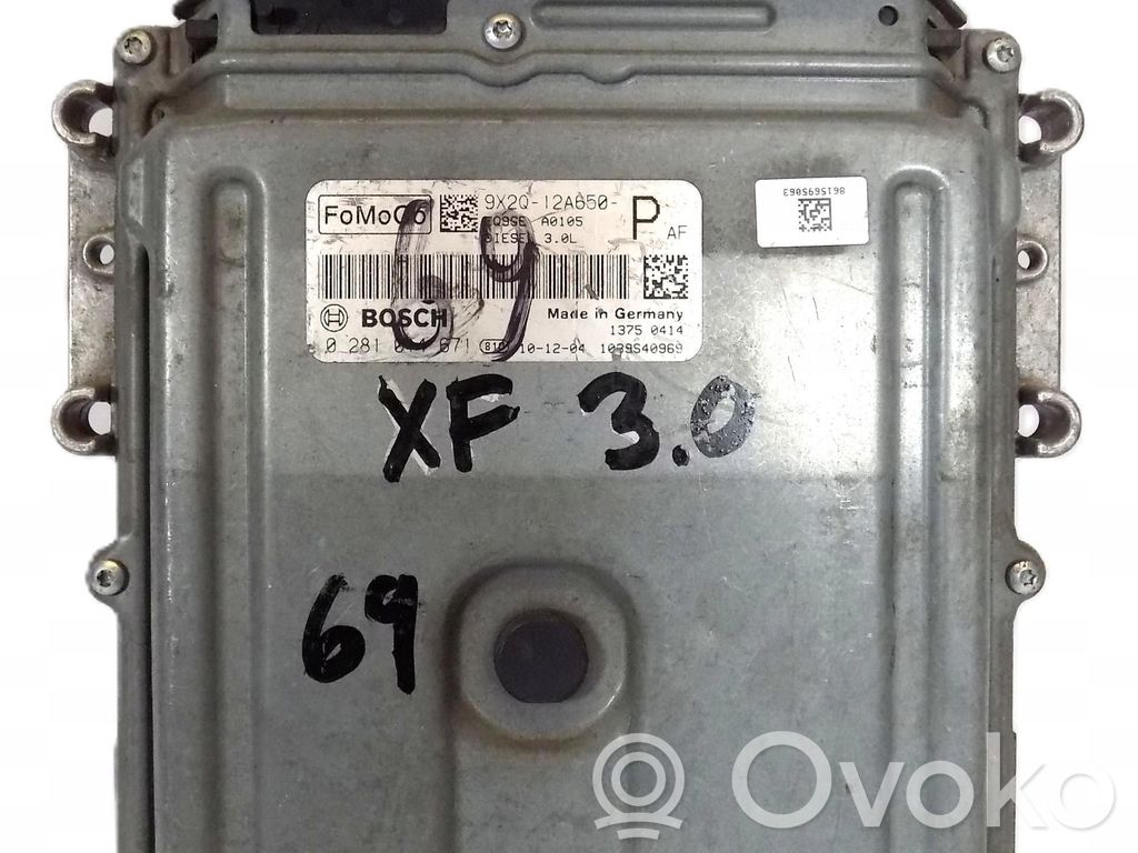 Jaguar XF X250 Engine control unit/module ECU 