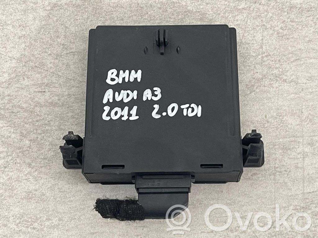 Audi A3 S3 8P Módulo de control Gateway 