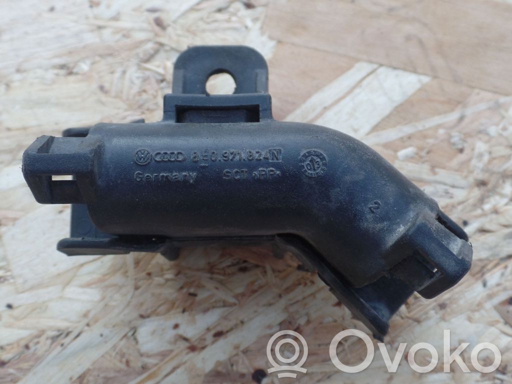 Cable positivo (batería)   8E0971824N