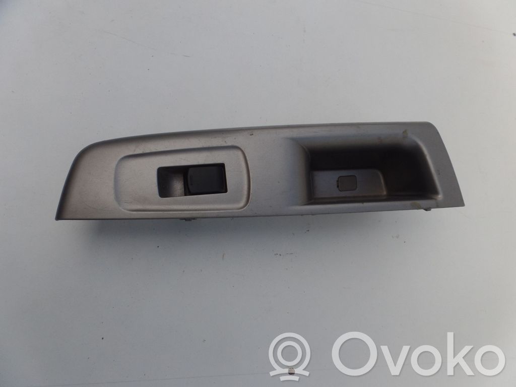 Schalter el. Fensterheber   94266FG510