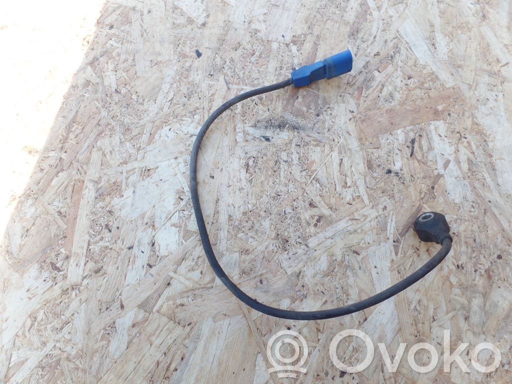 Sensor de petardeo del motor   06C905377