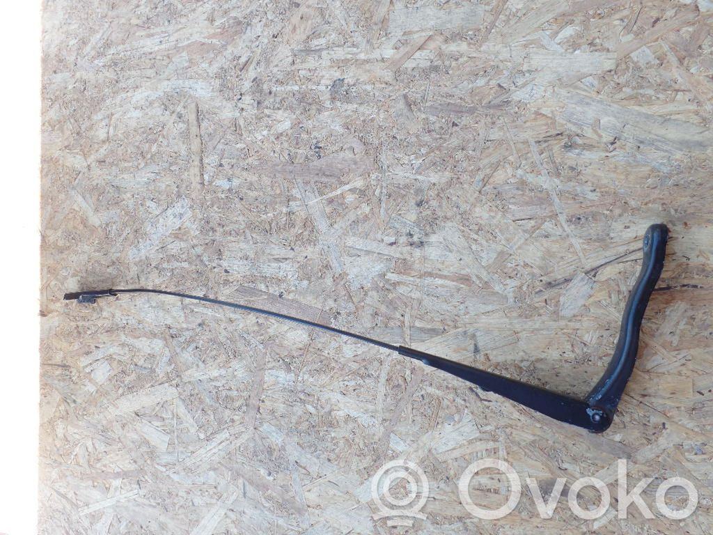 Opel Corsa D Wischerarm vorne 