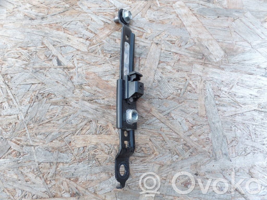 Subaru Legacy Sicherheitsgurt-Einstellschiene 