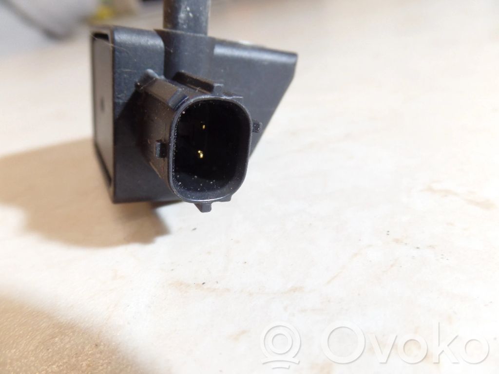 Honda FR-V Airbagsensor Crashsensor Drucksensor 