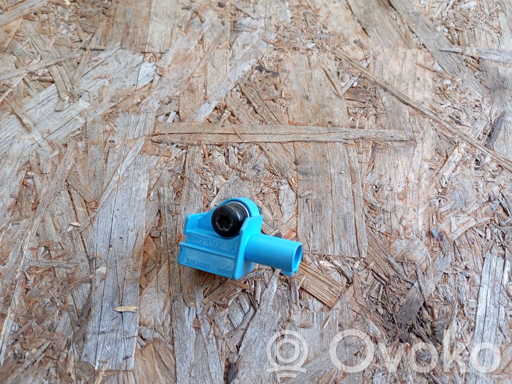 Fiat Freemont Sensor impacto/accidente para activar Airbag 
