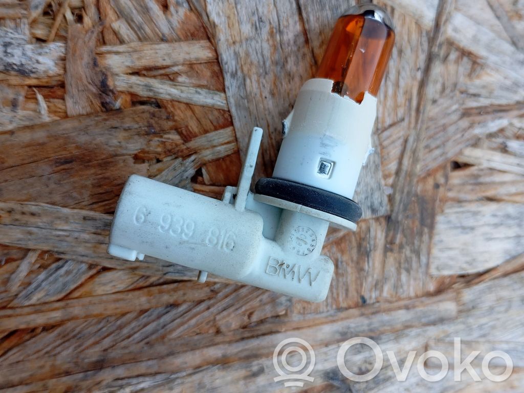 BMW 1 E81 E87 Front fender indicator light 