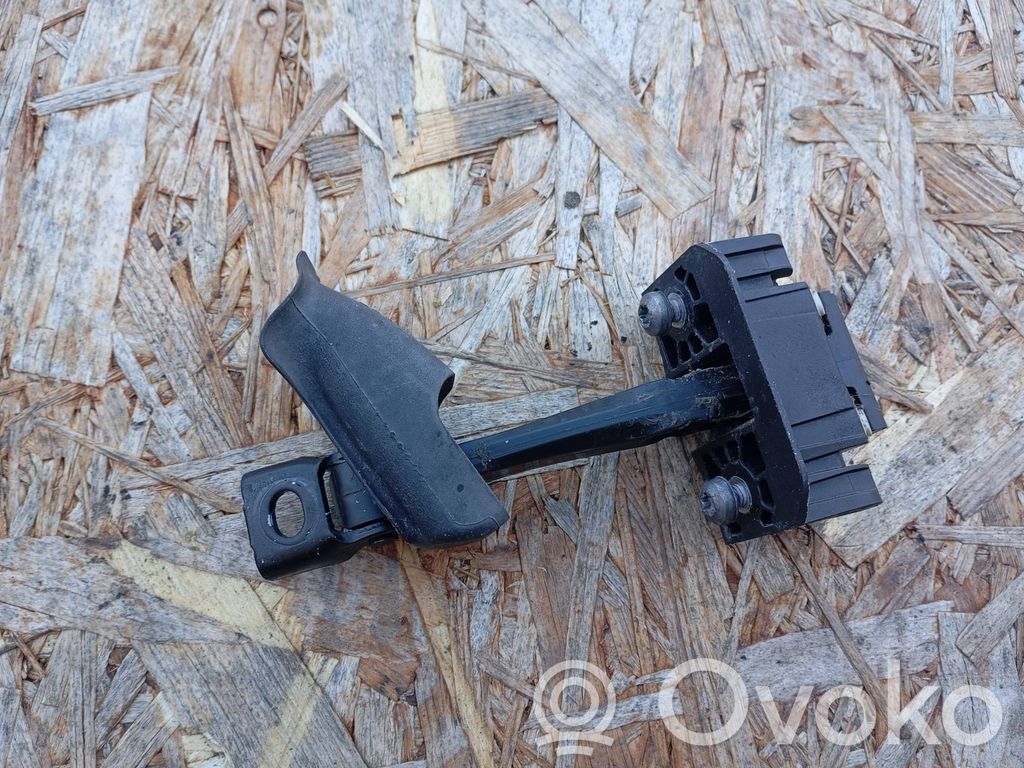 BMW 1 E81 E87 Front door check strap stopper 