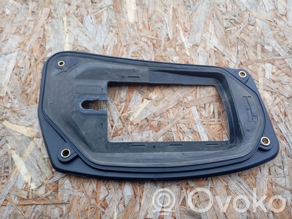 BMW 1 E81 E87 Otros repuestos del interior 