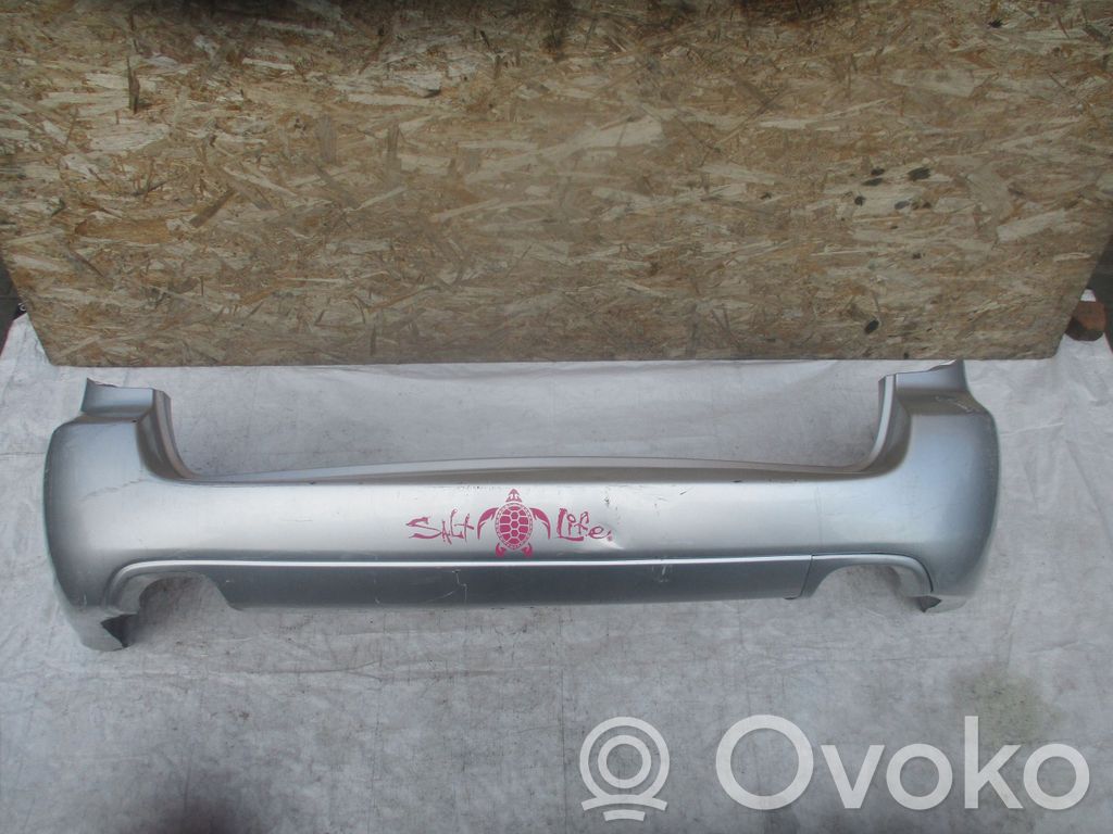 Subaru Legacy Bară spate 