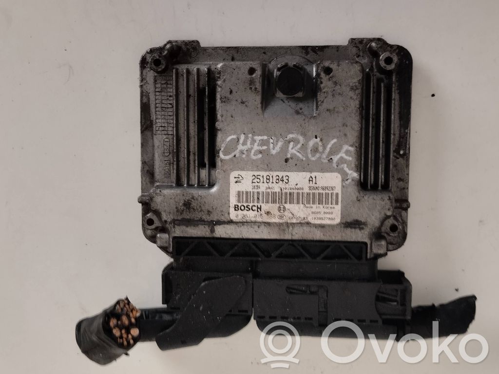 Chevrolet Captiva Engine control unit/module 