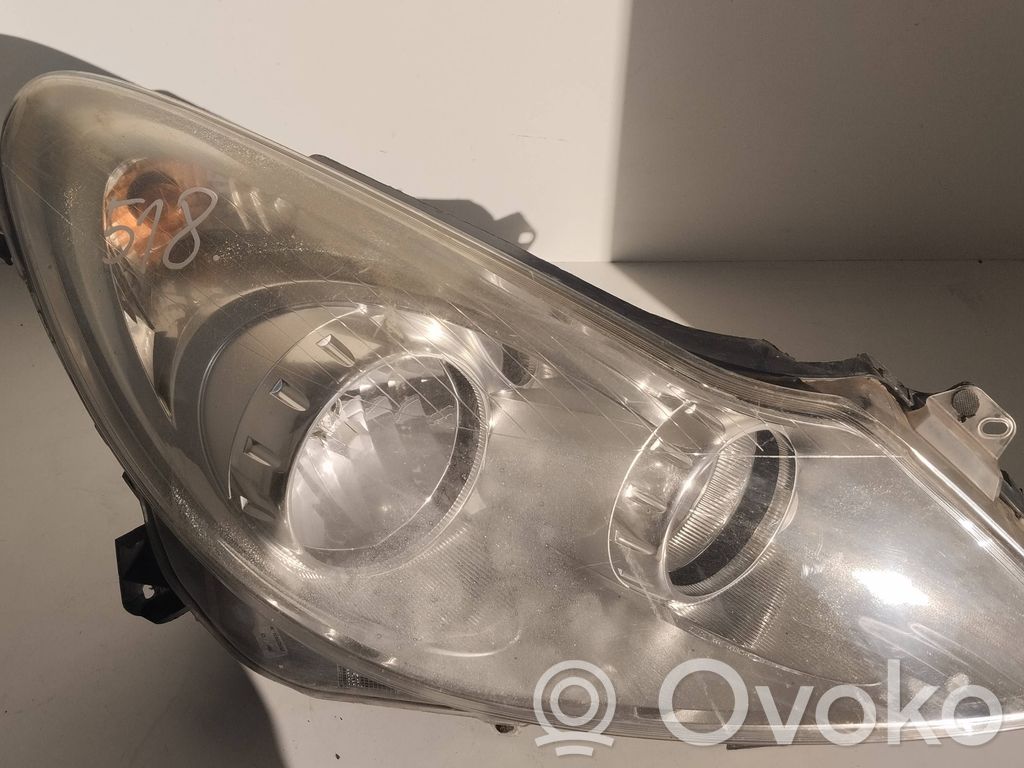 Opel Corsa D Scheinwerfer 