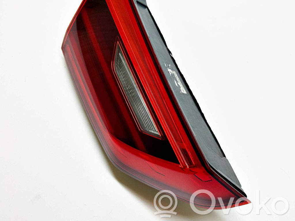 BMW 5 G30 G31 G38 Lampy tylnej klapy bagażnika 