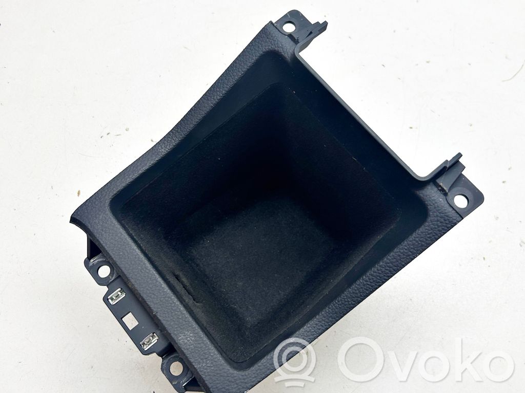 Audi e-tron Glove box set 