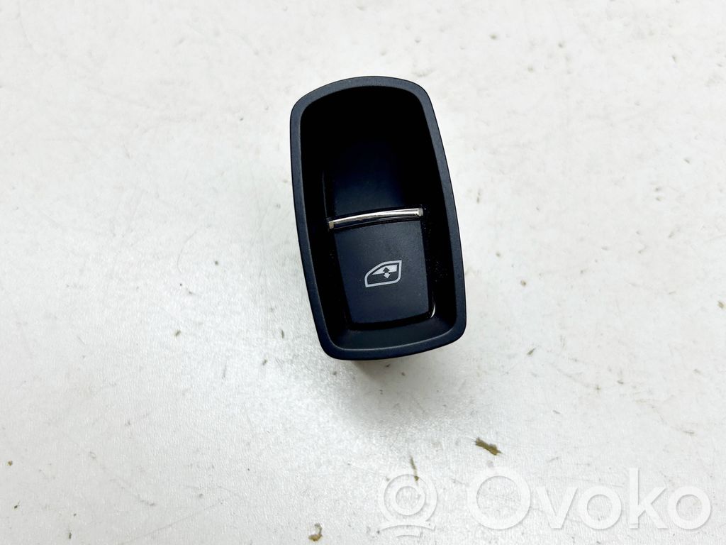 Porsche Cayenne (92A) Electric window control switch 