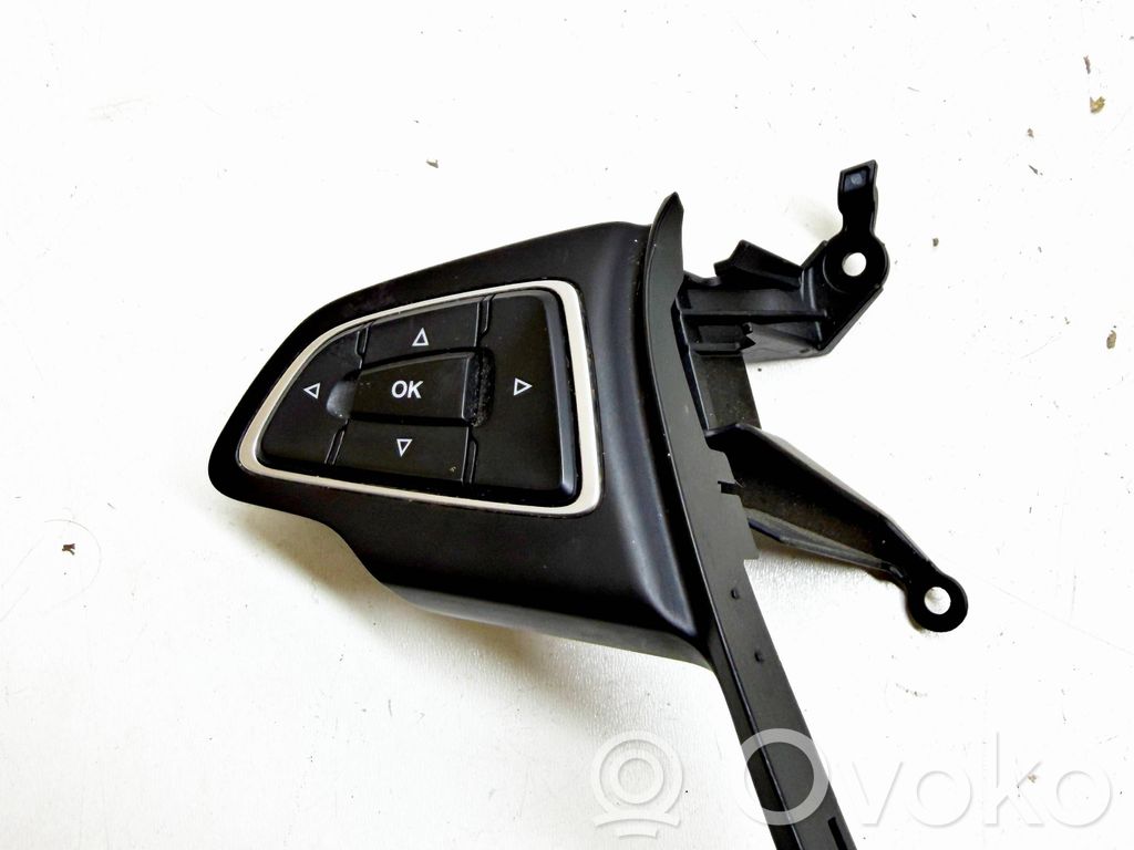 Ford Focus Steering wheel buttons/switches 