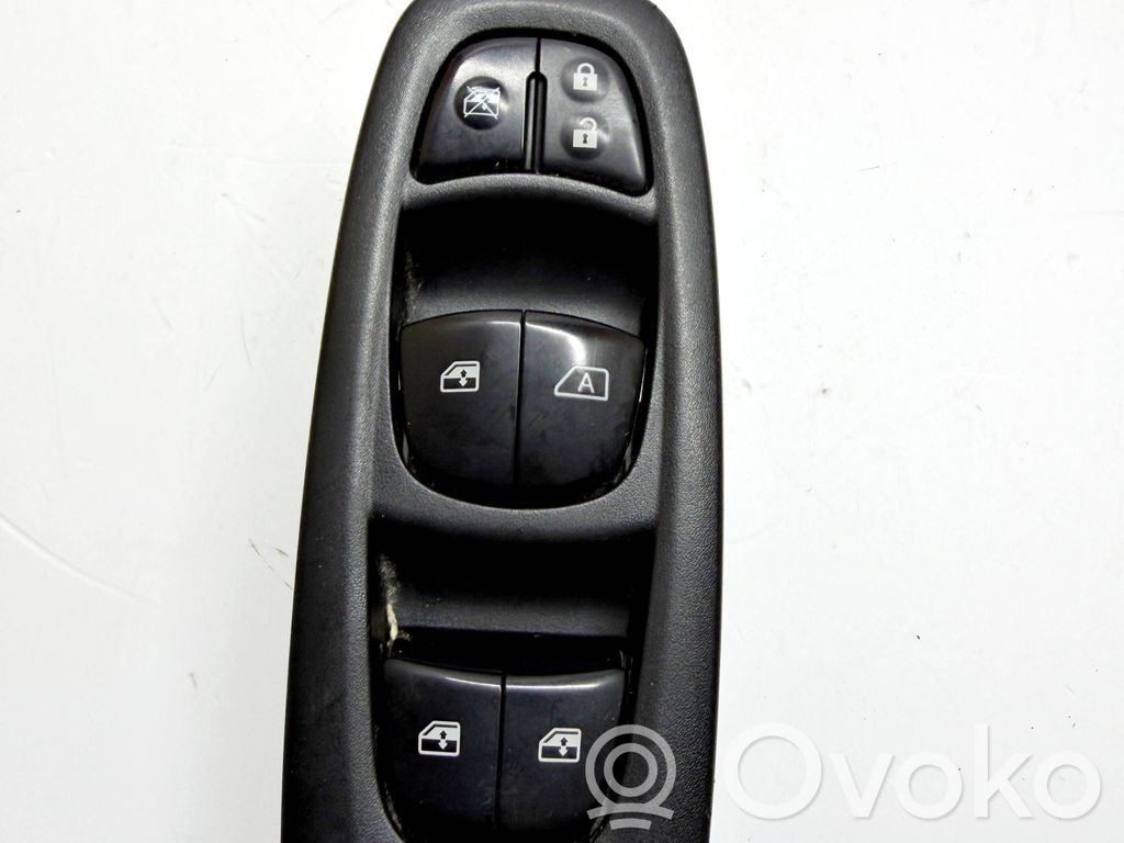 Renault Kadjar Interruptor del elevalunas eléctrico 
