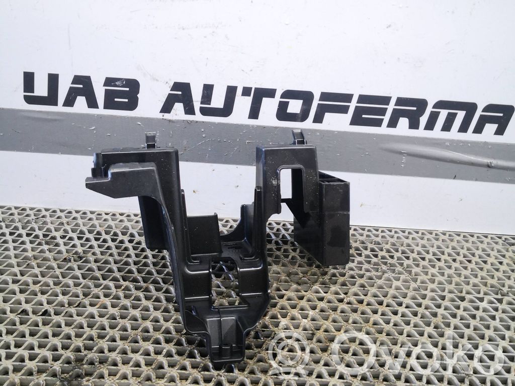 Audi Q2 - Base (soporte) 