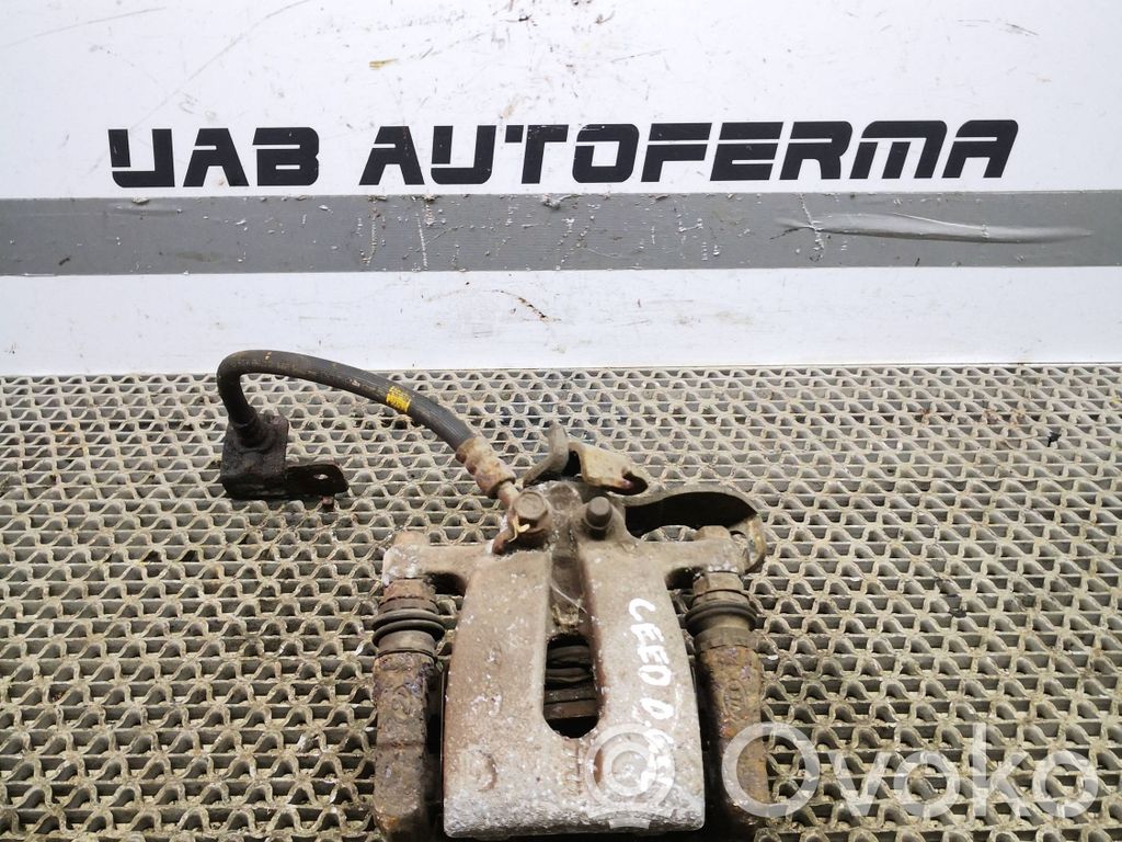 KIA Ceed Задний суппорт 