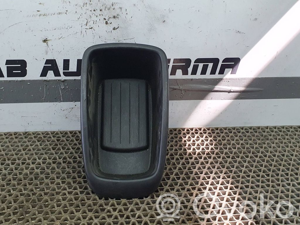 Renault Captur Consola central de la guantera 