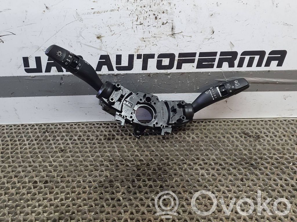 KIA Rio Wiper turn signal indicator stalk/switch 