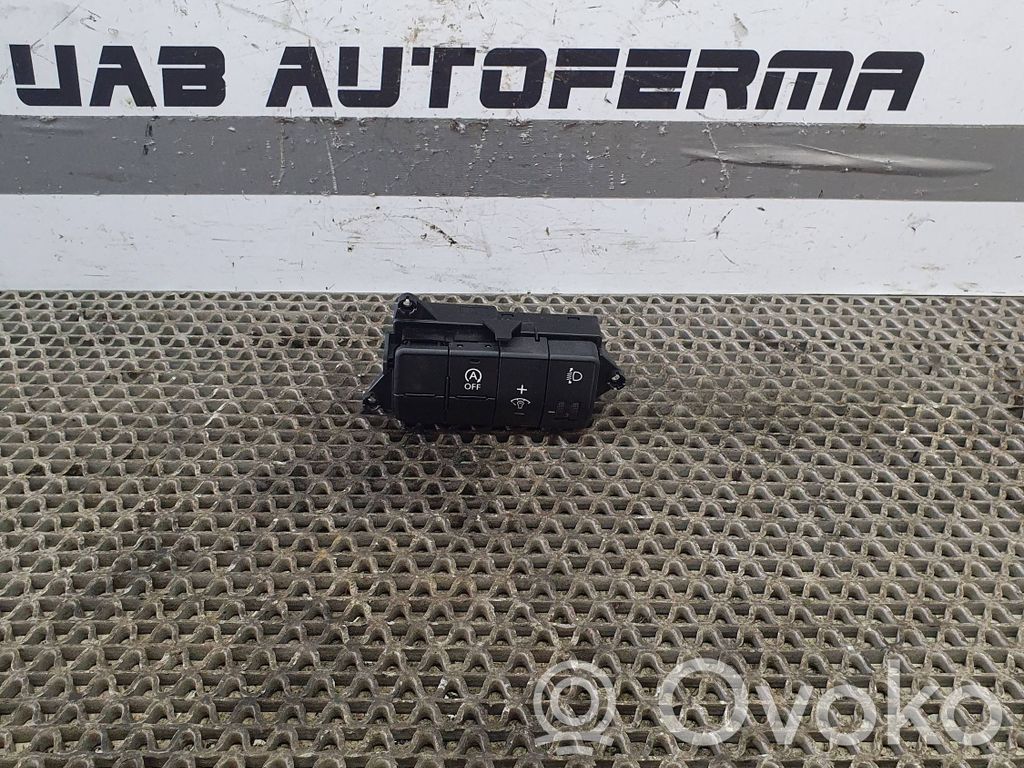 Hyundai i30 Przycisk / Pokrętło regulacji świateł 