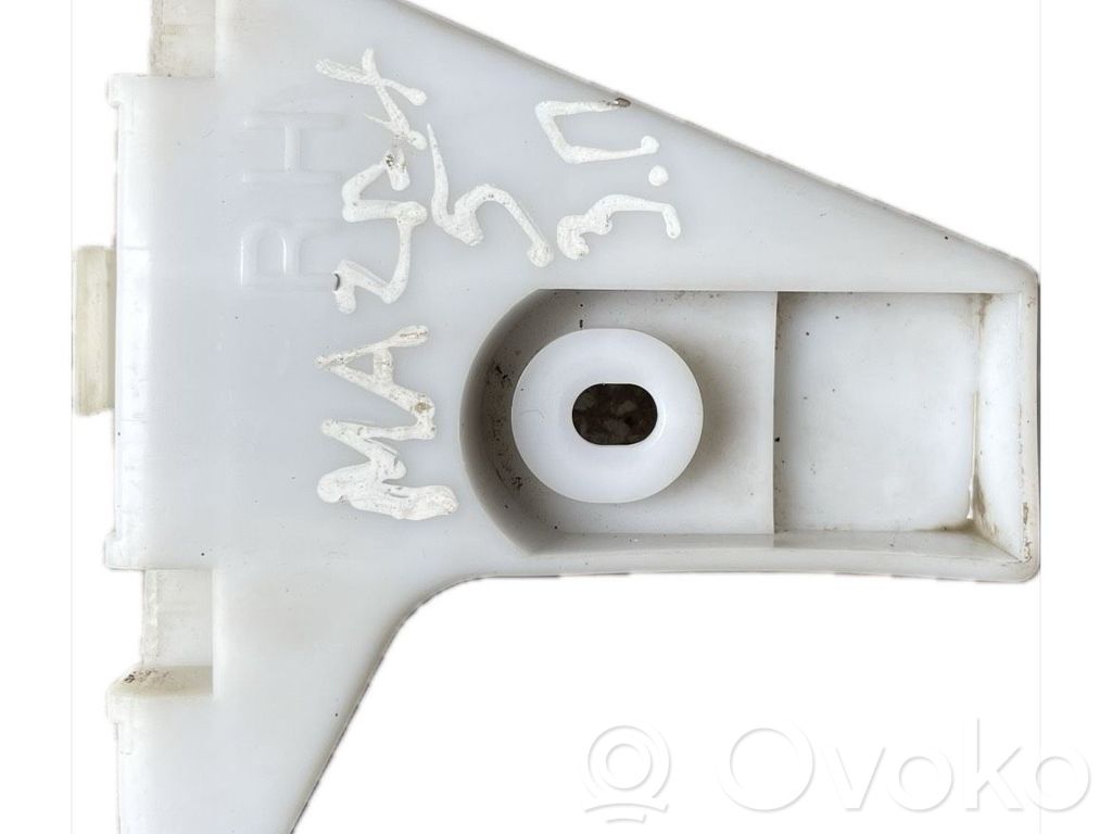 Rear bumper mounting bracket   C23550321