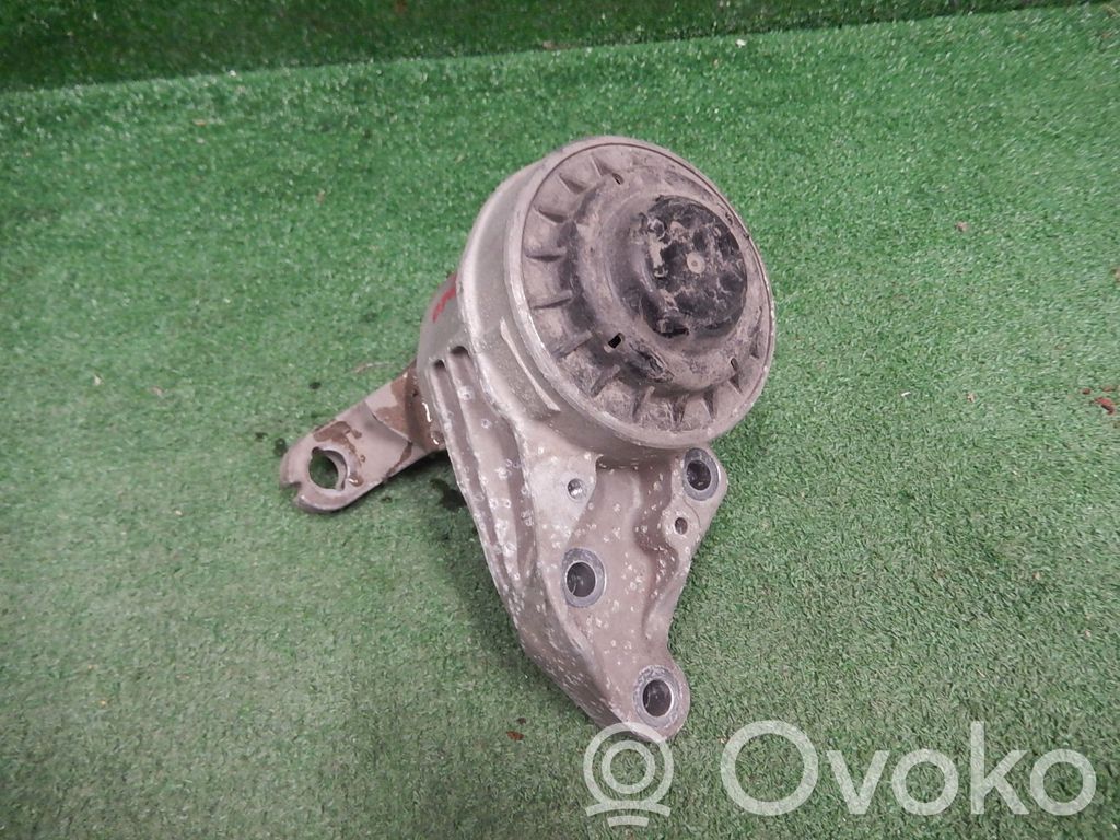 Ford Mondeo MK V Engine mount bracket 