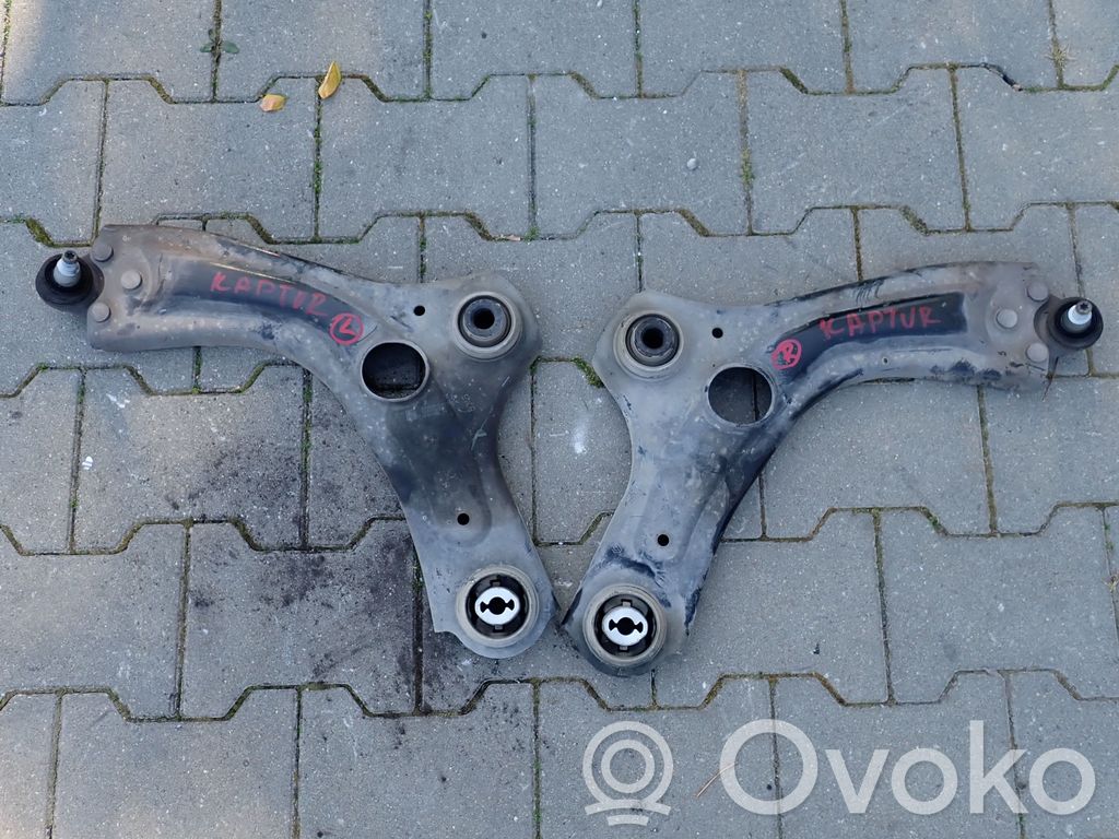 Renault Captur II Front lower control arm/wishbone 